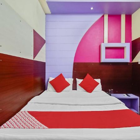 Hotel Abhineet Palace Jaipur Buitenkant foto